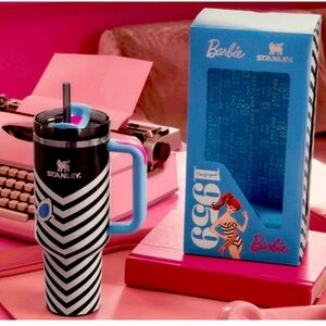 Barbie x Stanley The Original 1959 Barbie 40 oz Tumbler Set NIB